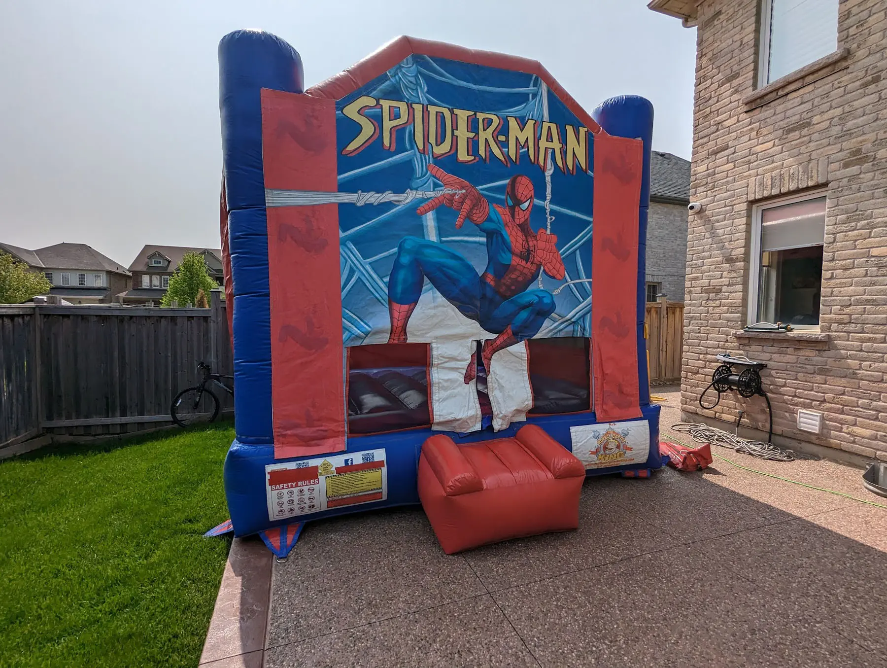 Spider Man Bouncy Castle — view 2