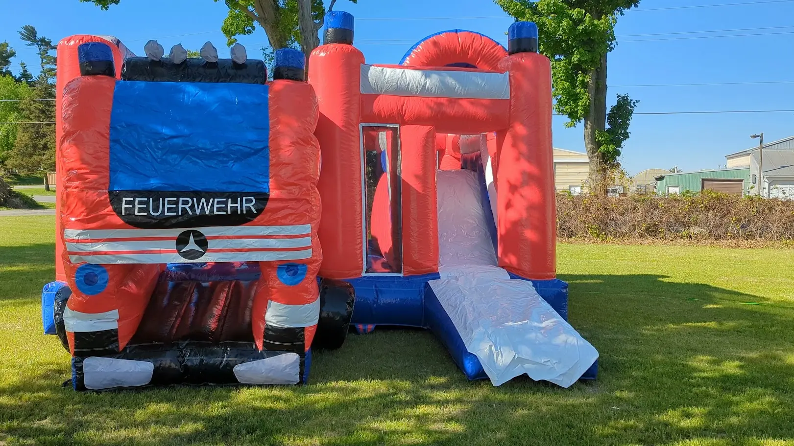 Firetruck Bouncy Castle — view 7