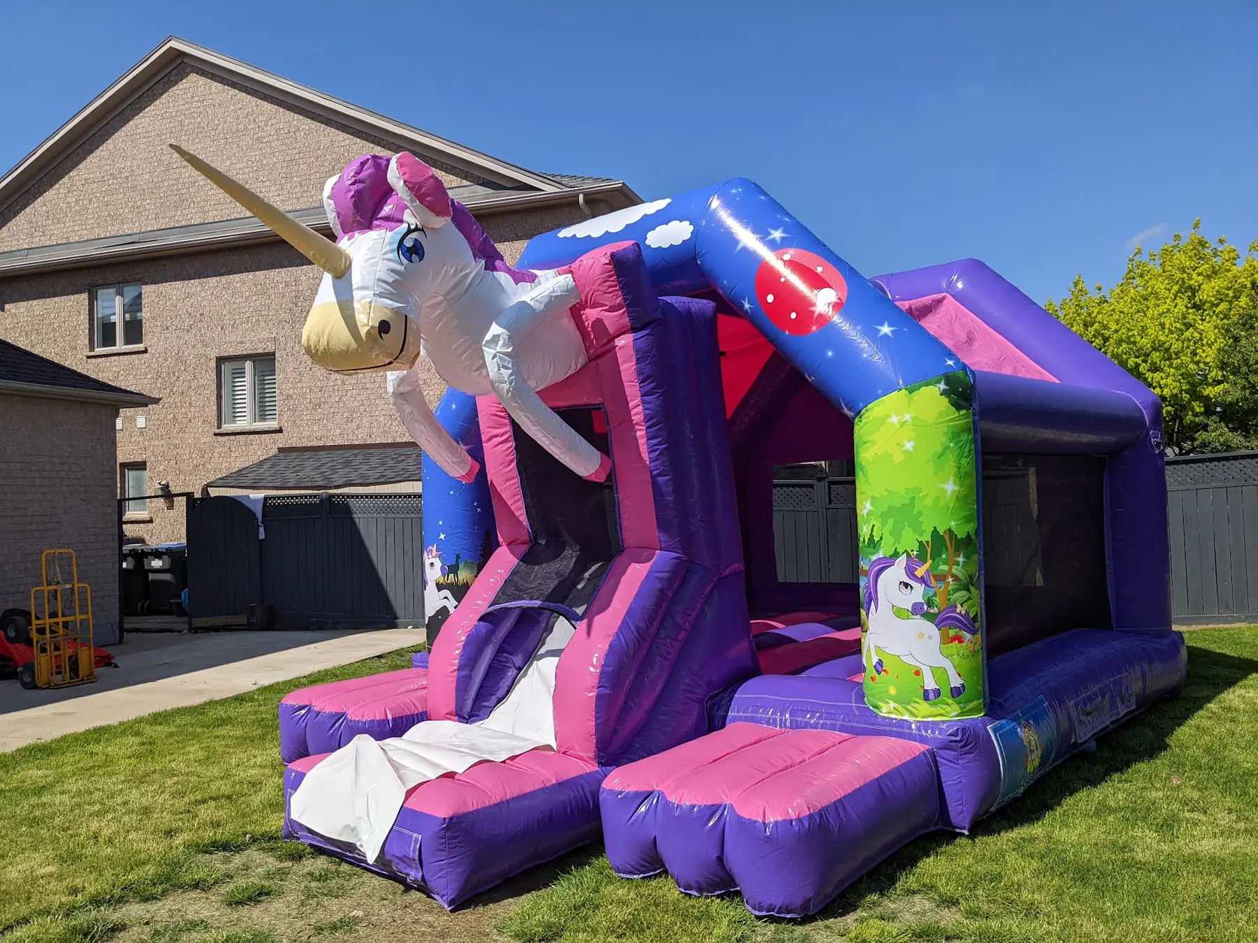 Unicorn Bouncy Castle — view 3