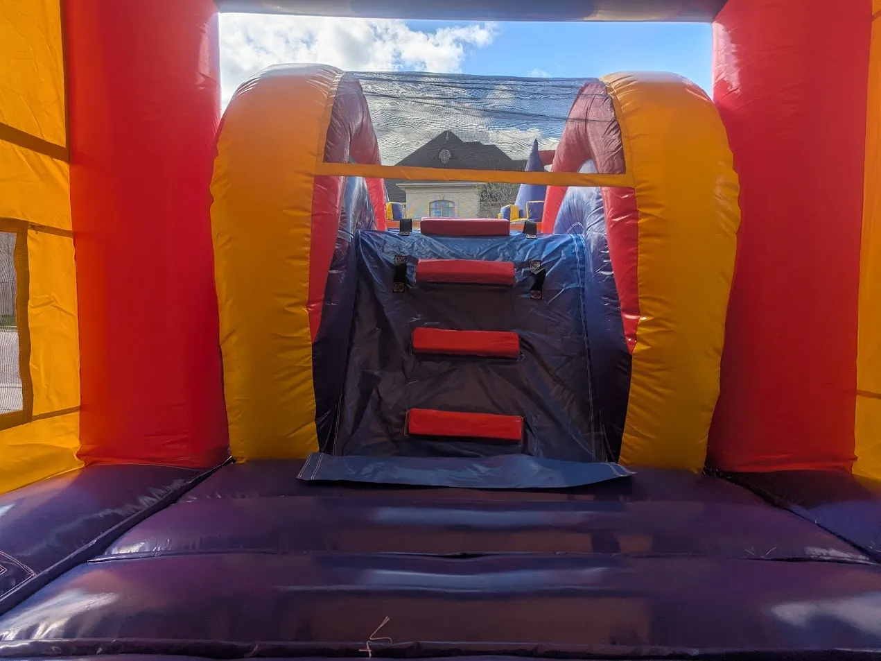 Superslide Bouncy Castle — view 8