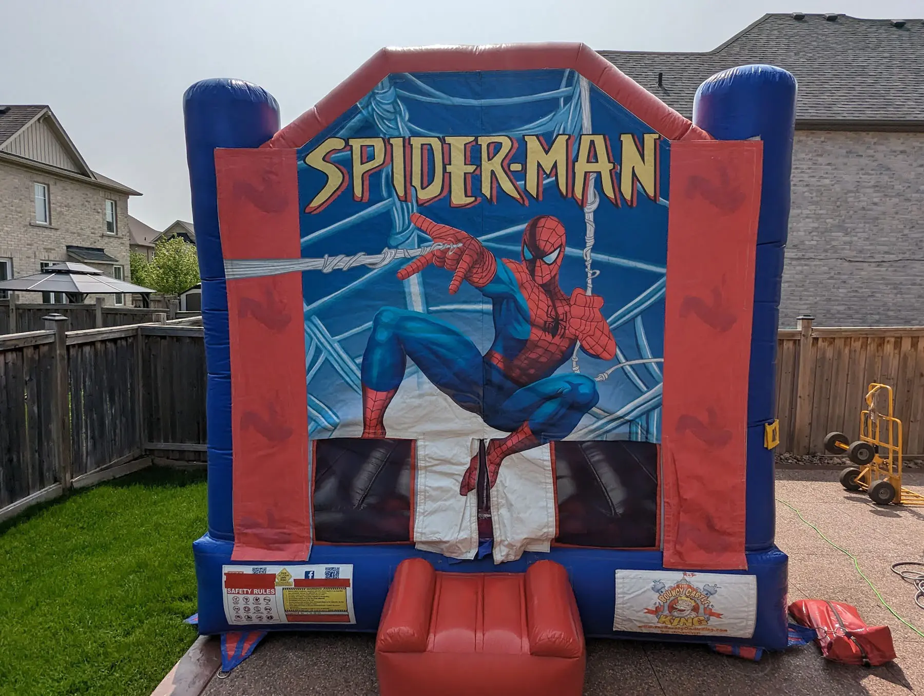 Spider Man Bouncy Castle — view 3